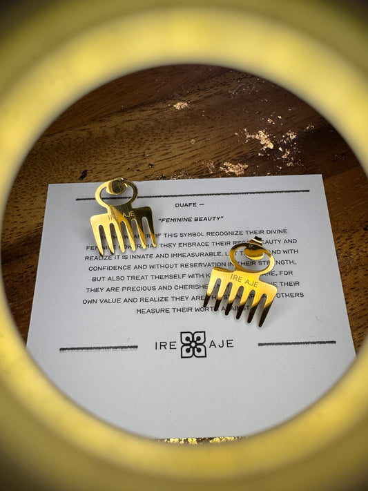 Be Beautiful! DUAFE POST STUD earrings